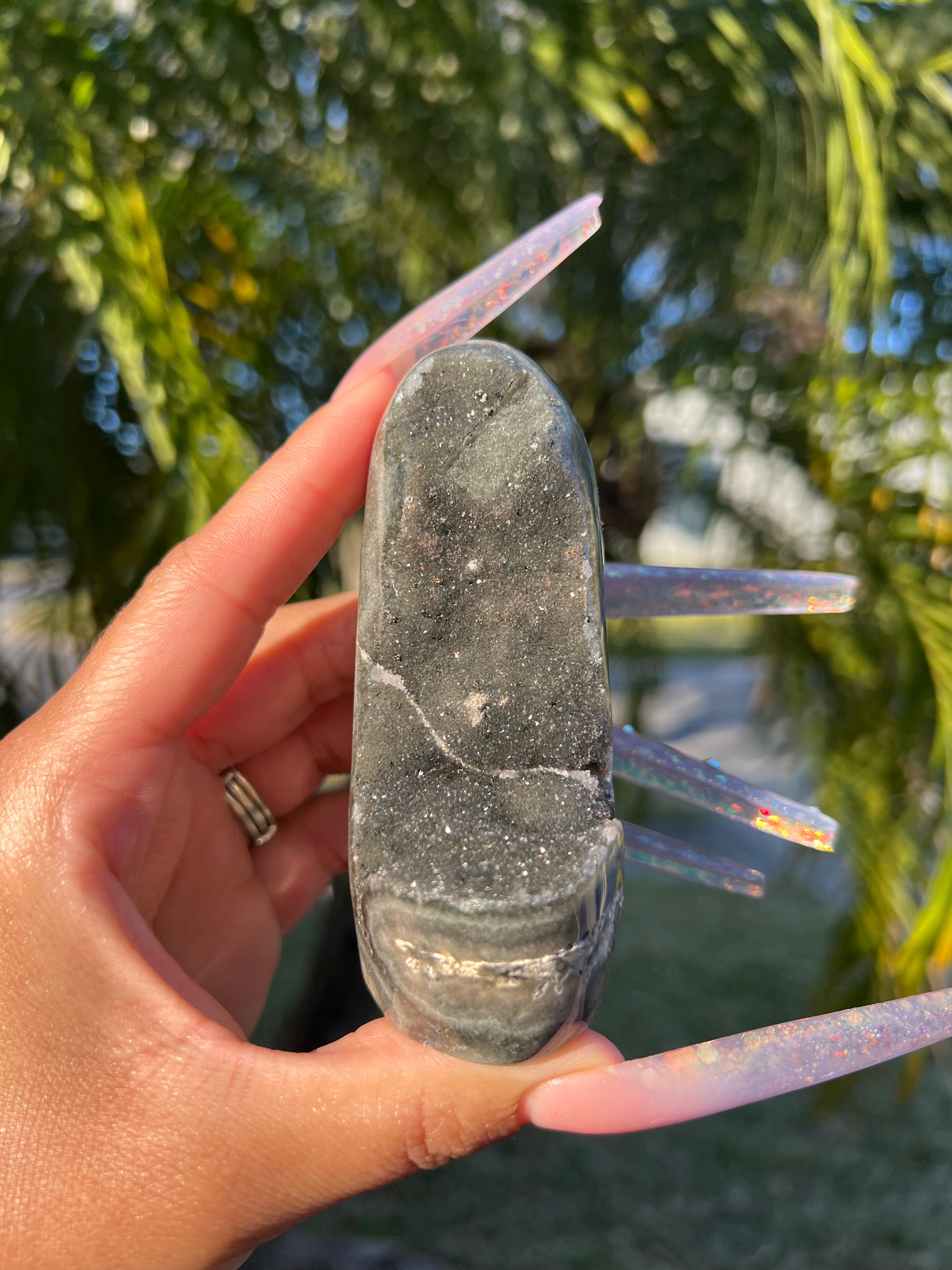 Black Amethyst Cut Base BA5